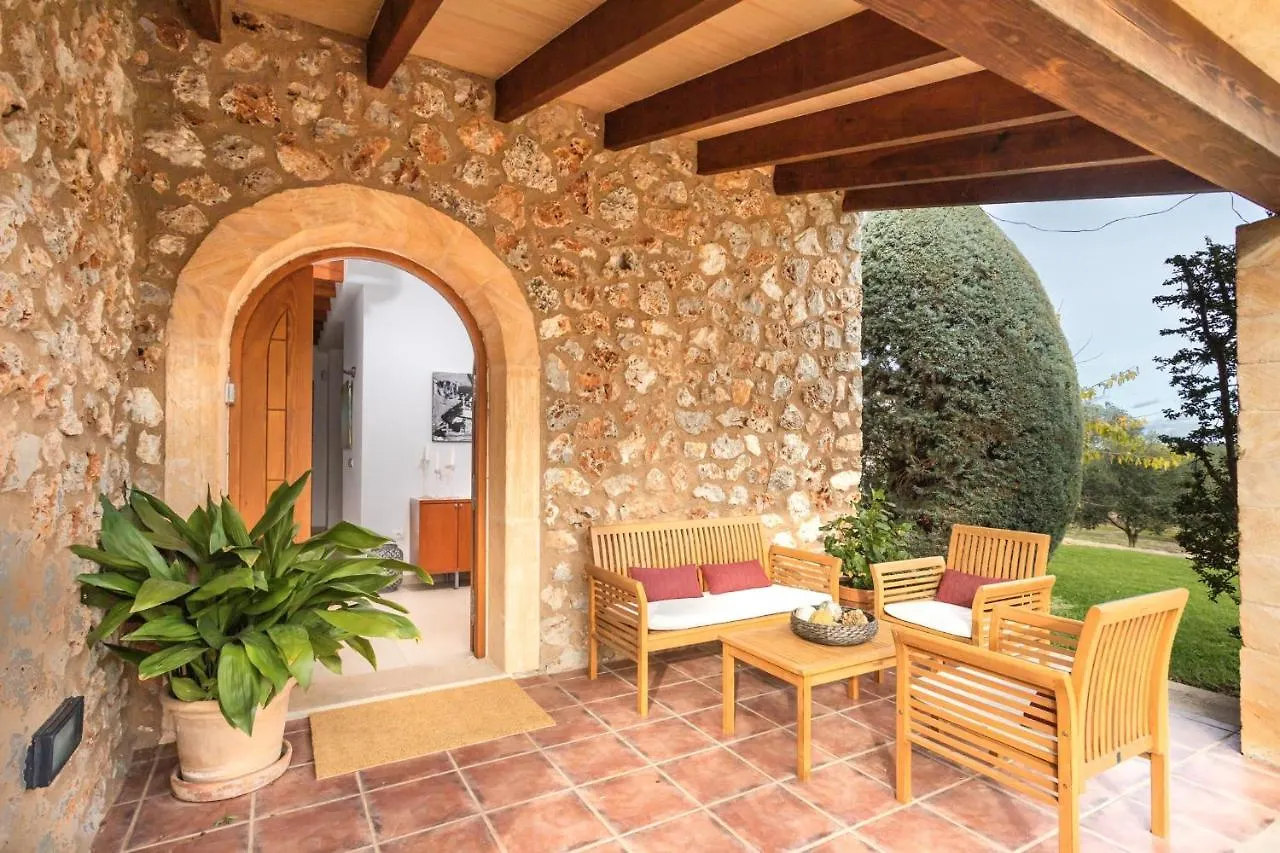 Ses Moreres Vila Llubí Villa