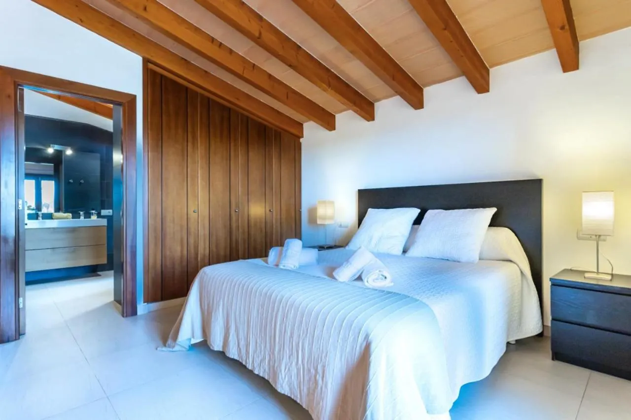 Ses Moreres Vila Llubí Villa